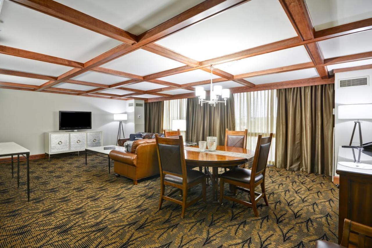Crowne Plaza Tulsa Hotel Southern Hills Rom bilde